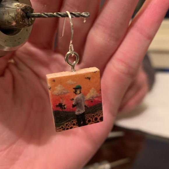 Custom Scrabble Jewelry - Picture 2 of 3